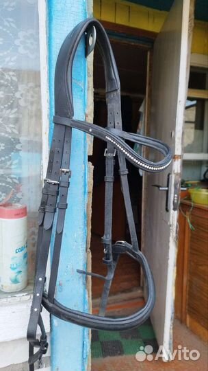 Уздечка для лошади