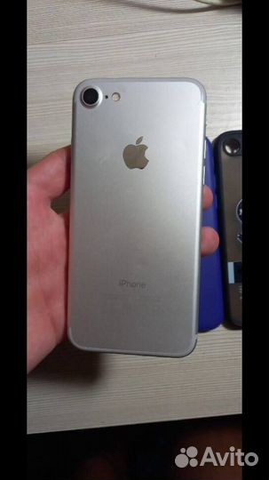 iPhone 7, 32 ГБ
