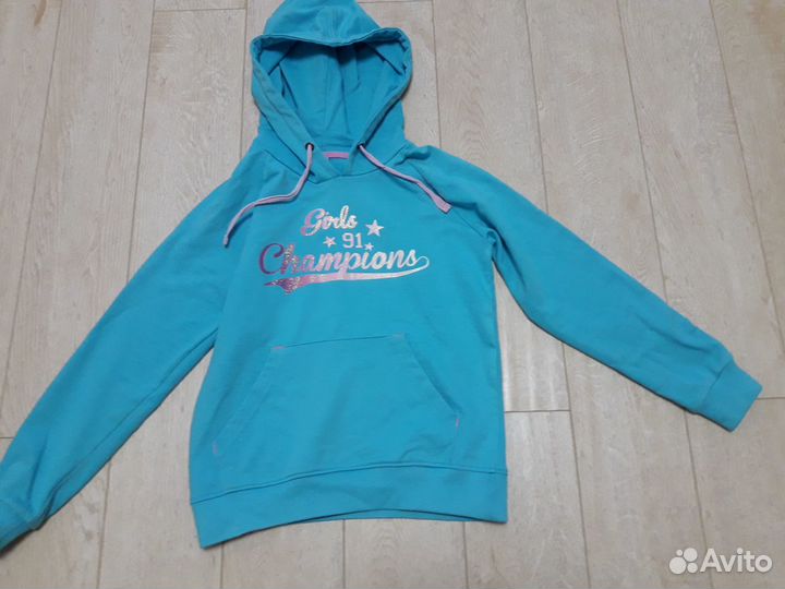 Худи Sela, и одежда для спорта 152