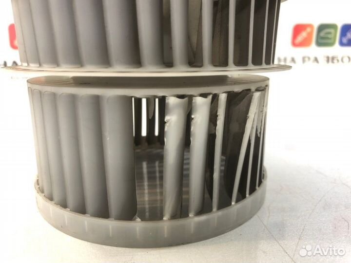 Мотор отопителя (печки) Toyota Camry XV70 2AR-FE