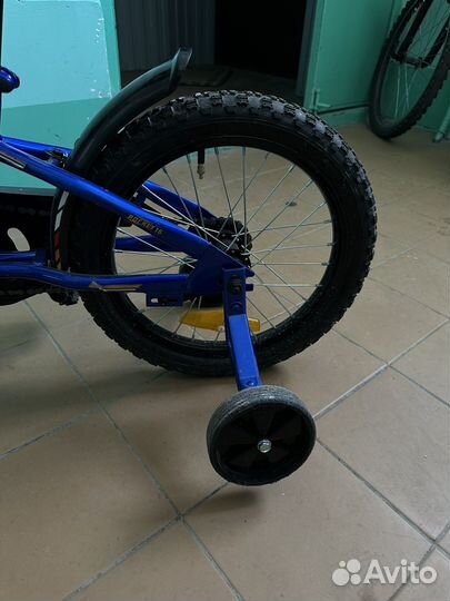 Детский велосипед stern четырехколесный