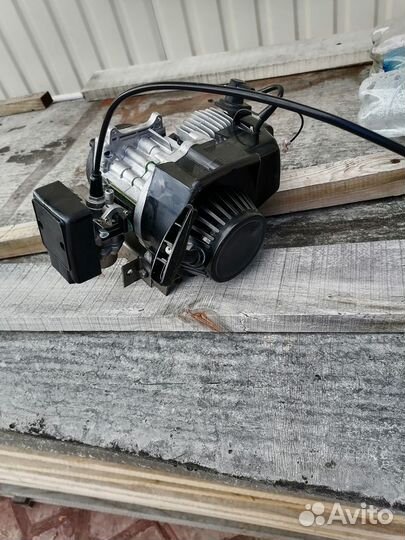 Продам мини мотор 49см3