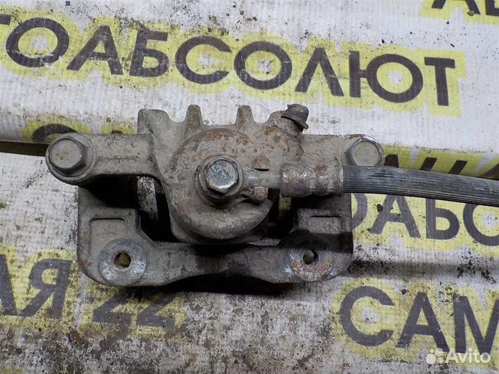 Суппорт задний правый Hyundai Tucson (JM) 2004-20