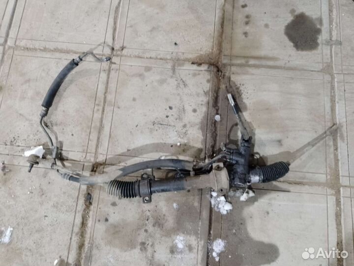 Рулевая рейка leganza