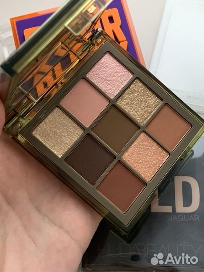 Huda Beauty тени