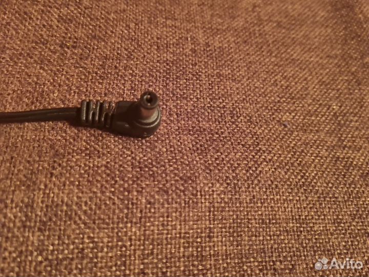 Блок питания роутера D-Link