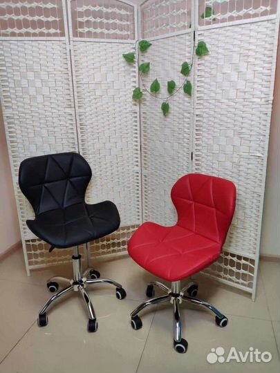 Стул мастера Ракушка Европа на колесах