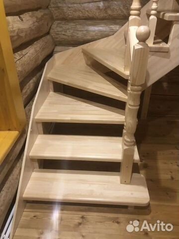 Изготовление деревянных лестниц. На любой вкус объявление продам