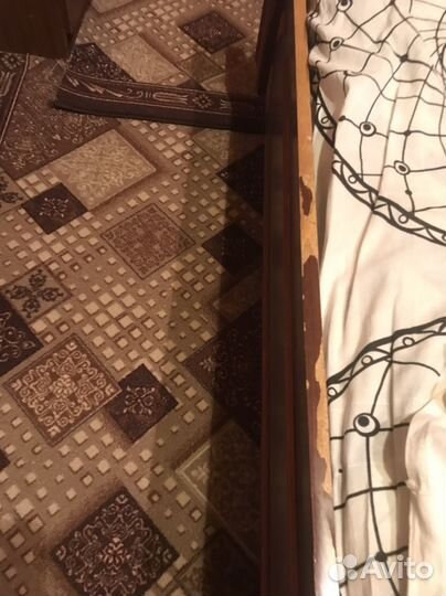 Кровать двухспальная + 2тумбочки, 2 шкафа, комод