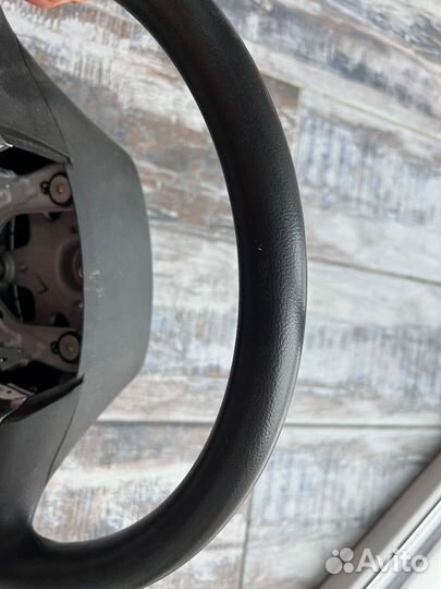 Руль hyundai solaris 1