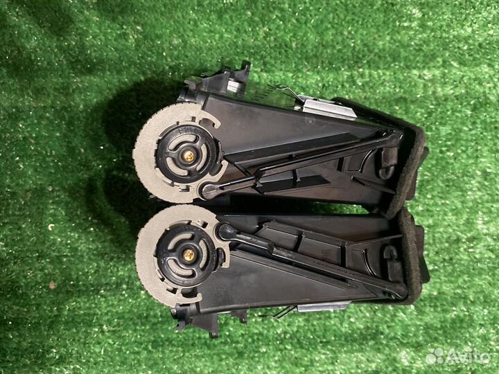 Дефлектор отопителя Infinity FX35/45 S50