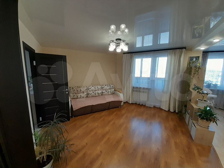 2-к. квартира, 51 м², 8/9 эт.