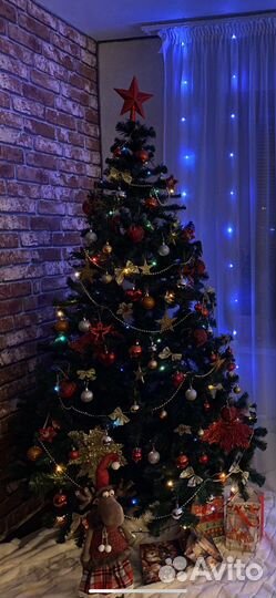 Елка искусственная