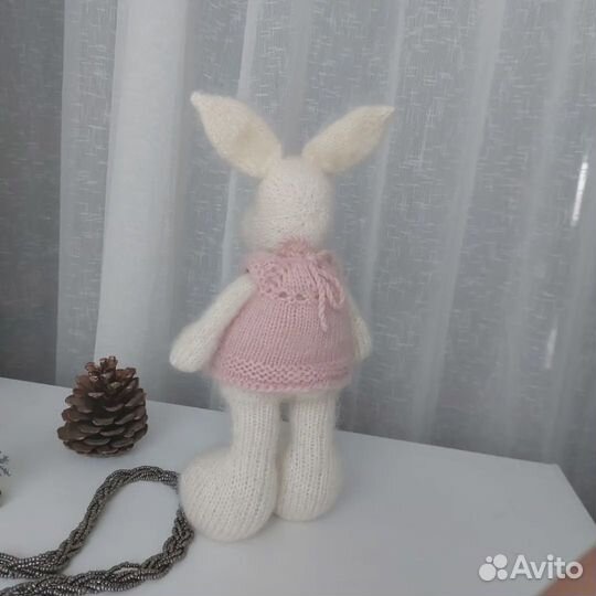 Вязаный зайчик