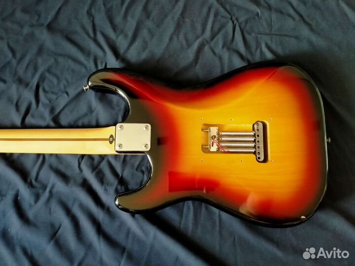 Электрогитара Tokai stratocaster