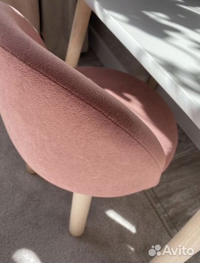 Детский стол и стульчик новые