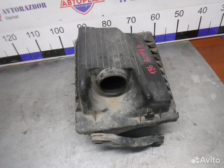 Корпус воздушного фильтра Opel Astra H Z18XER 2008