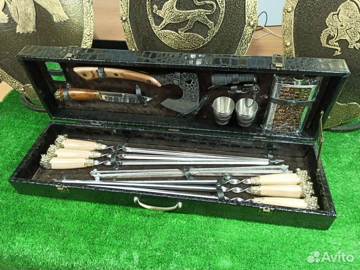 Шашлычный (подарочный) набор в кейсе