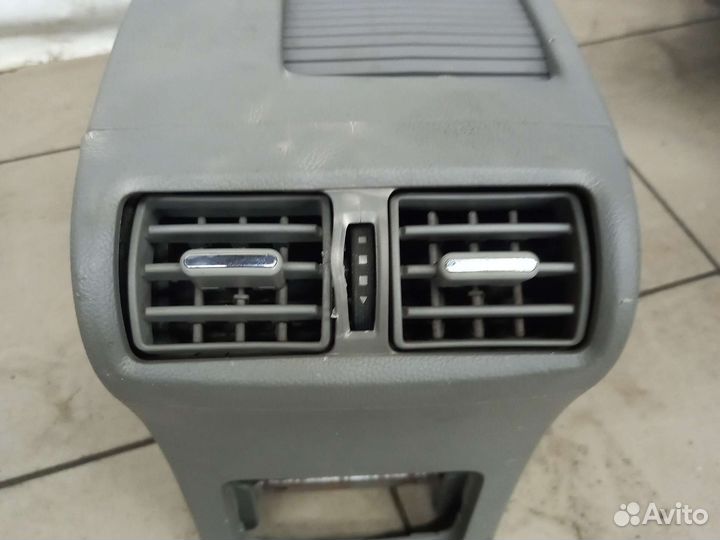 Центральный пластик, тоннель Шевроле Орландо