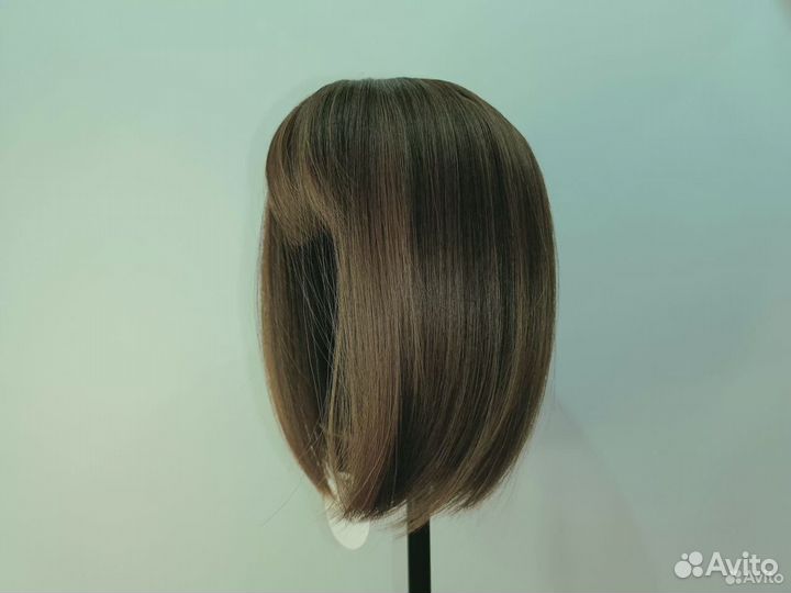 Парик русый из синтетических волос