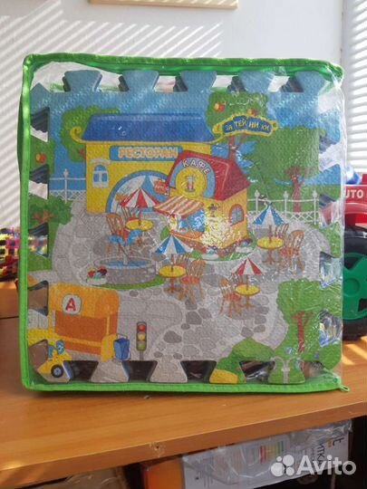 Развивающий коврик