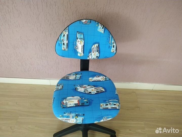 Компьютерное кресло Логика с бесплатной доставкой