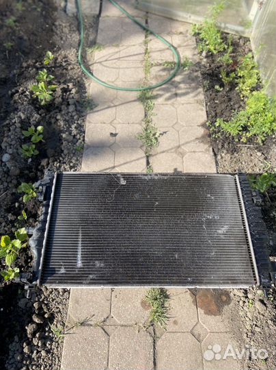 Радиатор охлаждения Chevrloet Cruze