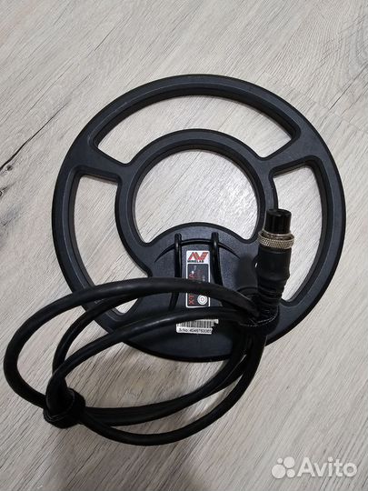 Металлоискатель Minelab X-Terra 305 new