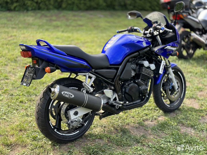 Yamaha FZS600 Fazer