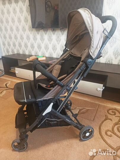 Прогулочная коляска jovola modus