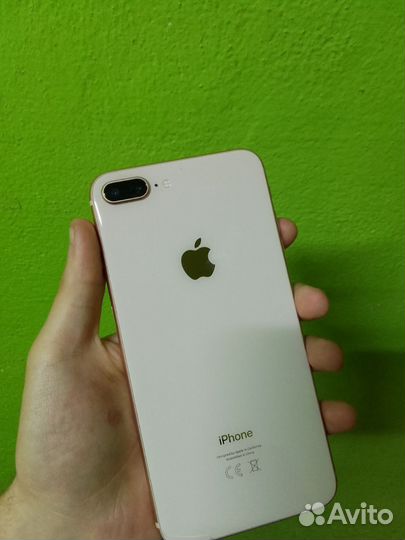 iPhone 8 Plus, 64 ГБ
