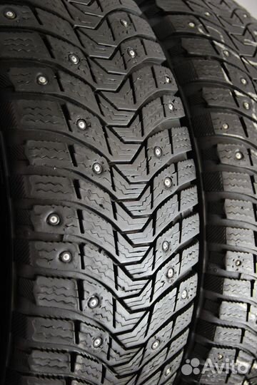 Michelin X-Ice North XIN2 215/65 R16 102T