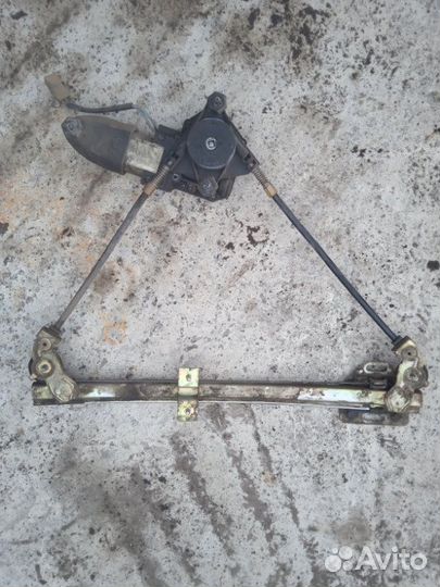 Мотор стеклоподъемника передний Лада 2112