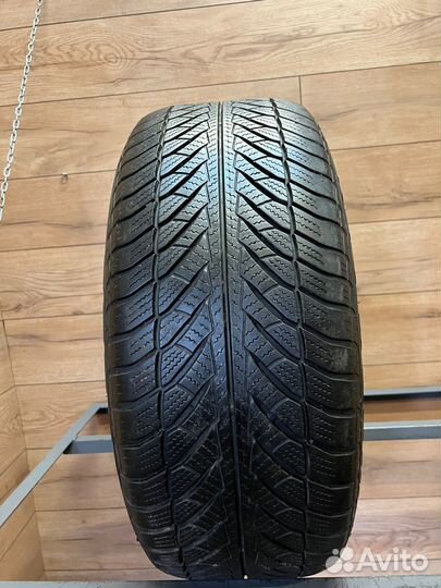 Goodyear Wrangler Ultra Grip 255/50 R19