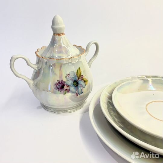 Набор столовой посуды на 6 персон