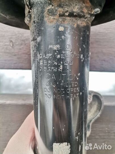 Kia sorento амортизатор