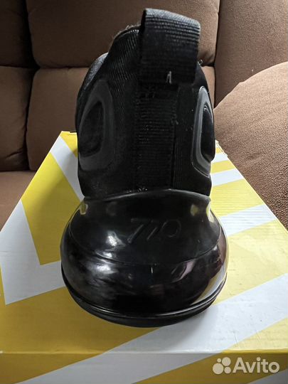 Кроссовки Nike Air max 720 бу