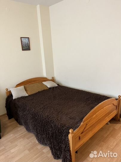 Кровать двухспальная 140 200 + Матрас