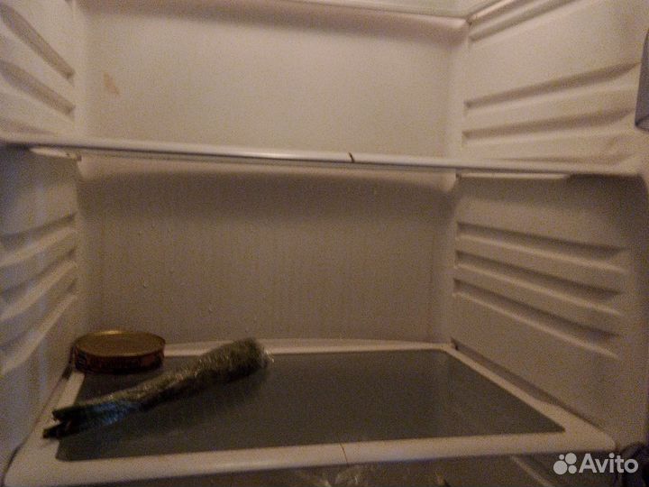 Холодильник Бирюса