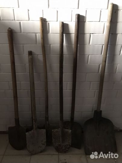 Лопаты штыковые совковые для уборки снега