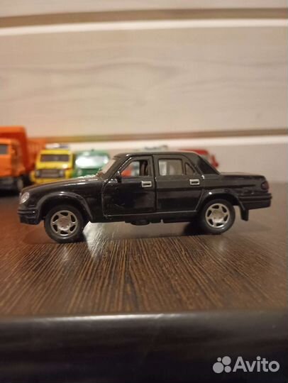Машинка Волга