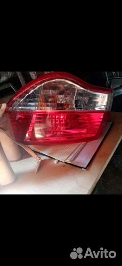 Задние фонари