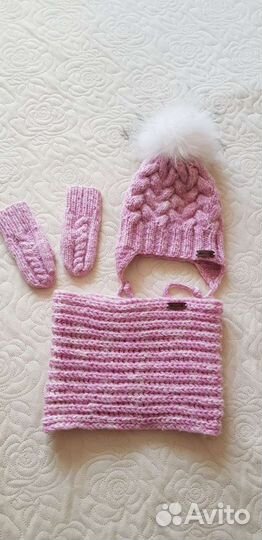 Зимний комплект:шапка,снуд, варежки