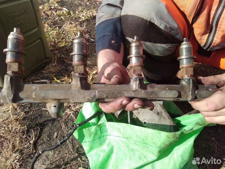 Двигатель на разбор 4G64