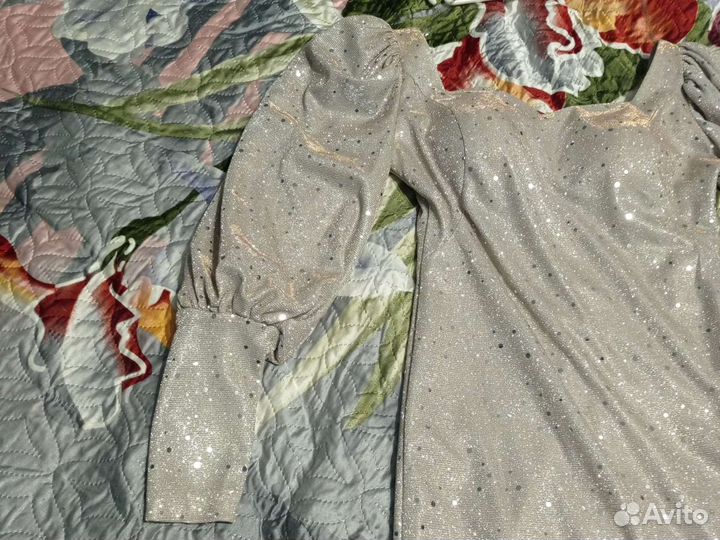 Коктейльное платье 42 44