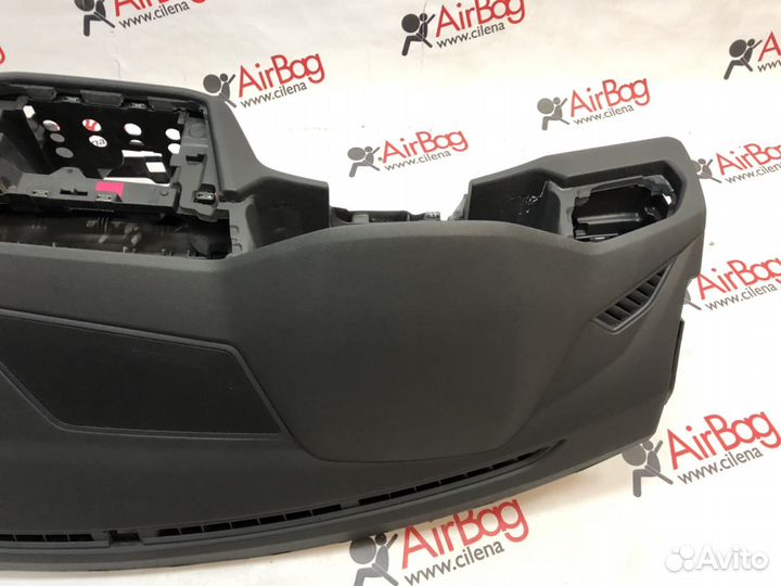 Торпедо панель Volkswagen Tiguan 2017 арт.:01