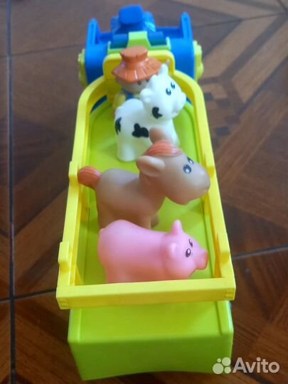 Игрушка машинка фермера