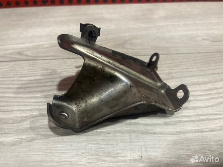 Кронштейн Mercedes-Benz S W222 656 2018