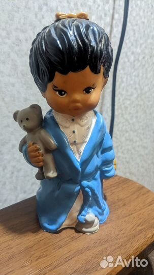 Игрушка резиновая «Девочка в халате с игрушками» в