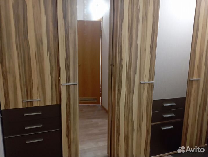 Шкаф для одежды бу